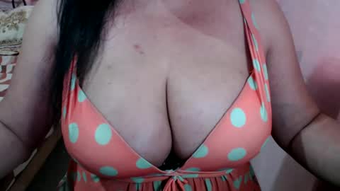 Snapshot of pregnantsinglesugar chatting on 03-01-25, 05:42 WELCOME IM SINGLE PREGNANT REALLY HARD TO BE A SINGLE WITH TWIN SO PLS STOP BEING RUDELIARWASTING TIME. BE CONSIDERATE. TNX online show from 03-01-25, 05:42