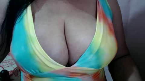 Snapshot of pregnantsinglesugar chatting on 11-04-25, 02:54 WELCOME IM SINGLE PREGNANT REALLY HARD TO BE A SINGLE WITH TWIN SO PLS STOP BEING RUDELIARWASTING TIME. BE CONSIDERATE. TNX online show from 11-04-25, 02:54