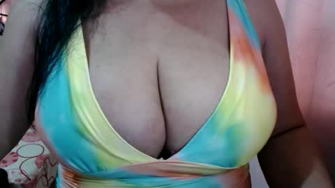 Snapshot of pregnantsinglesugar chatting on 11-19-25, 11:38 WELCOME IM SINGLE PREGNANT REALLY HARD TO BE A SINGLE WITH TWIN SO PLS STOP BEING RUDELIARWASTING TIME. BE CONSIDERATE. TNX online show from 11-19-25, 11:38