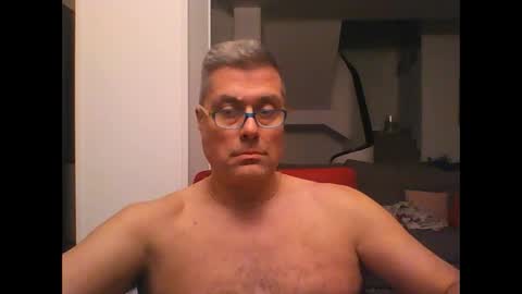 Snapshot of prendimisubito chatting on 12-27-24, 03:53 prendimisubito online show from 12-27-24, 03:53