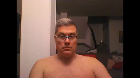 Snapshot of prendimisubito chatting on 01-10-25, 02:04 prendimisubito online show from 01-10-25, 02:04