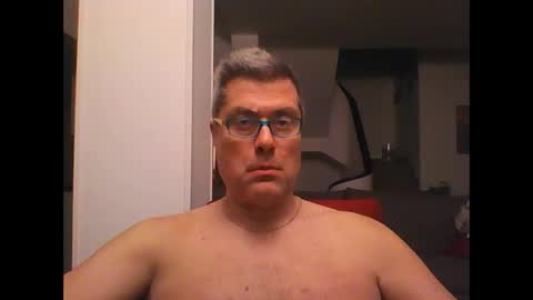 Snapshot of prendimisubito chatting on 01-22-25, 01:31 prendimisubito online show from 01-22-25, 01:31