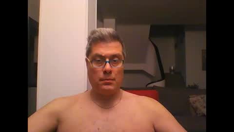 Snapshot of prendimisubito chatting on 01-29-25, 12:43 prendimisubito online show from 01-29-25, 12:43