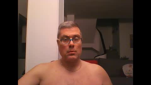 Snapshot of prendimisubito chatting on 02-12-25, 12:48 prendimisubito online show from 02-12-25, 12:48