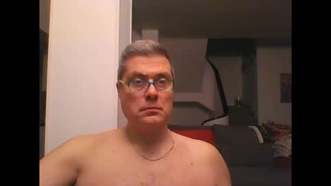 Snapshot of prendimisubito chatting on 03-06-25, 12:00 prendimisubito online show from 03-06-25, 12:00