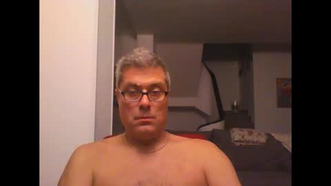 Snapshot of prendimisubito chatting on 09-26-25, 12:58 prendimisubito online show from 09-26-25, 12:58