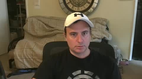 Snapshot of preppyguyintokink1 chatting on 09-24-25, 04:21 preppyguyintokink1 online show from 09-24-25, 04:21