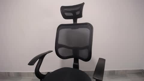 Plux online show from 02-19-25, 05:05