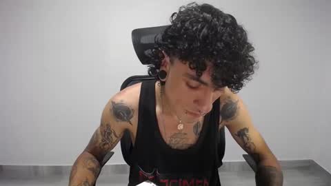 Plux online show from 02-26-25, 02:15