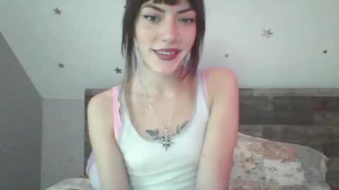 Snapshot of presentpatchouli chatting on 04-06-26, 10:44 presentpatchouli online show from 04-06-26, 10:44