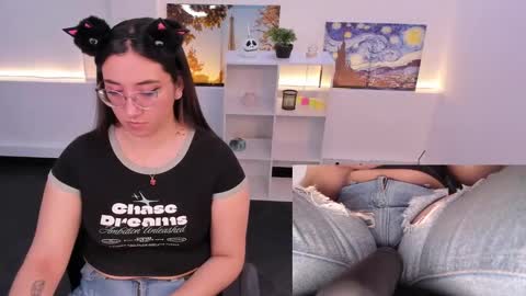 Camila  online show from 10-04-25, 01:31