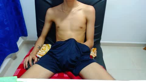 Snapshot of pressure_xxx_420 chatting on 02-12-25, 08:38 PRESSURE online show from 02-12-25, 08:38