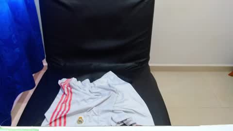 Snapshot of pressure_xxx_420 chatting on 03-08-25, 11:48 PRESSURE online show from 03-08-25, 11:48