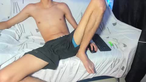 Snapshot of pressure_xxx_420 chatting on 10-06-25, 08:45 PRESSURE online show from 10-06-25, 08:45