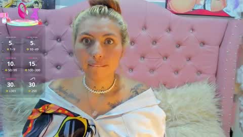 Snapshot of pretti__violet_ chatting on 02-24-26, 09:29 Pretti Violet online show from 02-24-26, 09:29