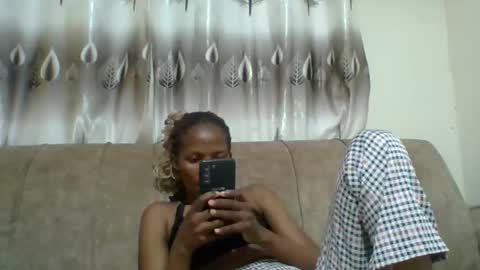 prettie_petitee online show from 04-04-26, 06:27