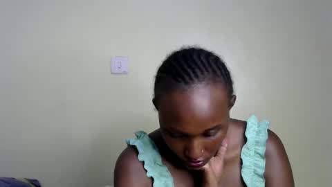 prettiekelly online show from 02-19-25, 04:55