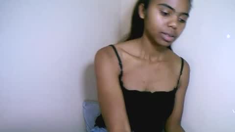 prettiethalia online show from 11-01-25, 12:34