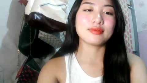 Snapshot of pretty_am chatting on 01-17-26, 03:17 pretty_am online show from 01-17-26, 03:17