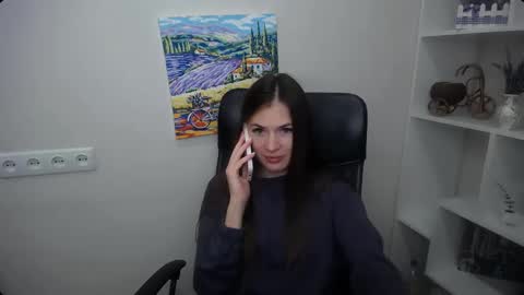 Snapshot of pretty_angell_ chatting on 11-20-25, 02:50 anna online show from 11-20-25, 02:50