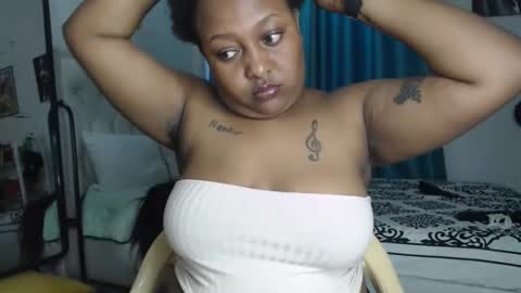 Snapshot of pretty_annah chatting on 02-17-26, 06:54 Annah online show from 02-17-26, 06:54