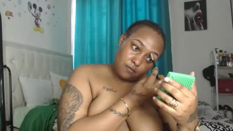 Snapshot of pretty_annah chatting on 02-25-26, 08:02 Annah online show from 02-25-26, 08:02