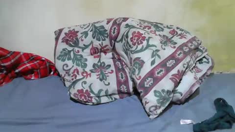 pretty_ass07 online show from 01-24-25, 12:42