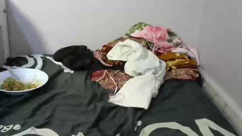 Snapshot of pretty_barbz chatting on 03-09-25, 07:48 pretty_barbz online show from 03-09-25, 07:48