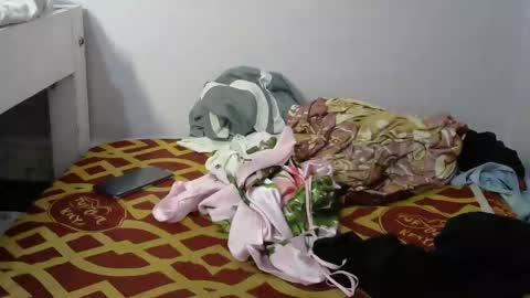 Snapshot of pretty_barbz chatting on 03-10-25, 04:25 pretty_barbz online show from 03-10-25, 04:25