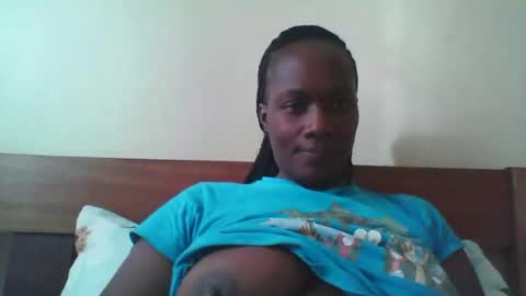 Snapshot of pretty_beib chatting on 11-07-25, 04:23 Karol online show from 11-07-25, 04:23