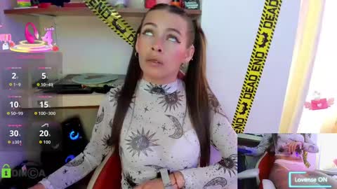 Snapshot of pretty_candysex chatting on 10-05-25, 07:34 Lisa online show from 10-05-25, 07:34