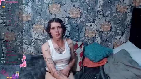Snapshot of pretty_cristal22 chatting on 05-23-26, 01:55 pretty_cristal22 online show from 05-23-26, 01:55