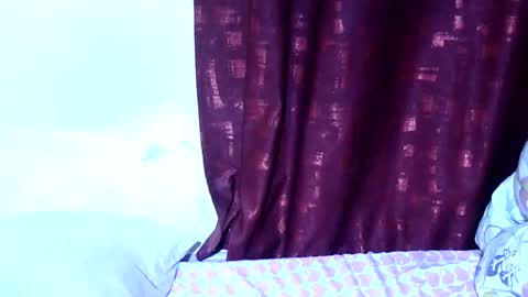 pretty_ebby online show from 04-01-26, 08:15