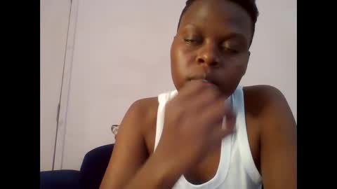Snapshot of pretty_ebony23 chatting on 05-31-26, 07:04 chocolatebby90 online show from 05-31-26, 07:04