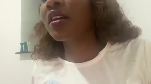 independent model online show from 09-19-25, 09:15