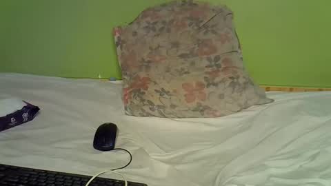 Snapshot of pretty_g2 chatting on 10-18-25, 06:41 pretty_g2 online show from 10-18-25, 06:41