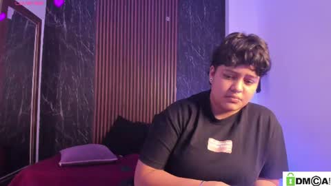 pretty_honey22 online show from 07-03-26, 03:13