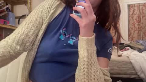 Snapshot of pretty_in_p1nk chatting on 02-03-25, 10:03 Sophie online show from 02-03-25, 10:03