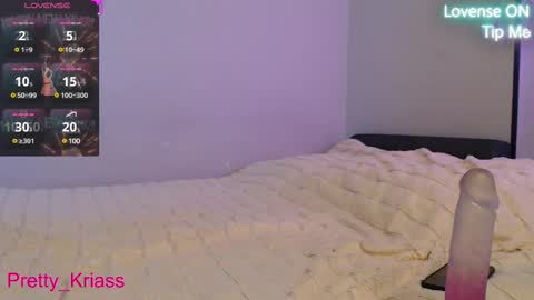 Pretty Kriss online show from 03-09-25, 06:11