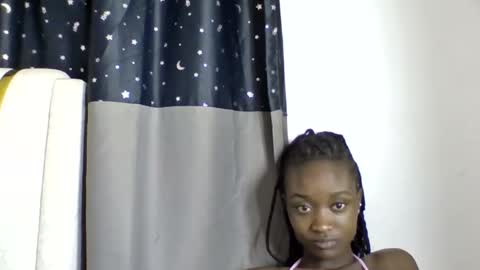 pretty luv1 online show from 05-06-26, 07:41