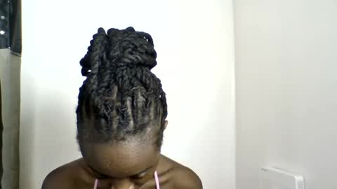 Snapshot of pretty_luv1 chatting on 06-15-26, 11:56 pretty luv1 online show from 06-15-26, 11:56