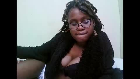 pretty_mellan online show from 02-07-25, 06:56