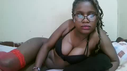 pretty_mellan online show from 02-14-25, 04:52