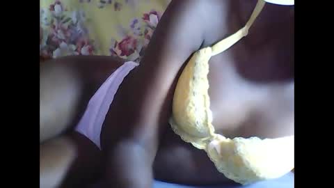 Snapshot of pretty_mine chatting on 01-03-25, 12:19 pretty time online show from 01-03-25, 12:19