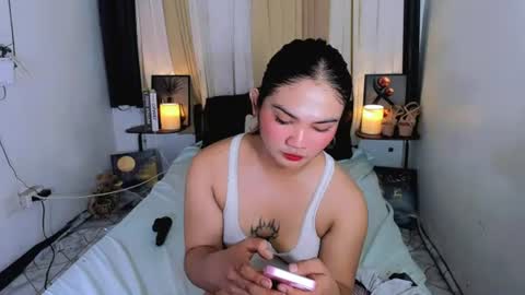 Snapshot of pretty_percy chatting on 06-11-26, 06:22 hi im percy online show from 06-11-26, 06:22