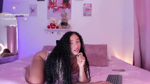 pretty_pettite online show from 07-18-26, 07:39
