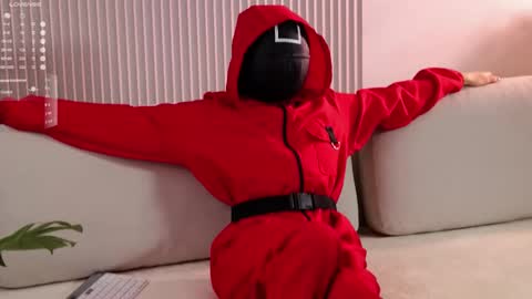 Snapshot of pretty_princess_elina chatting on 10-31-25, 10:05 Elina online show from 10-31-25, 10:05