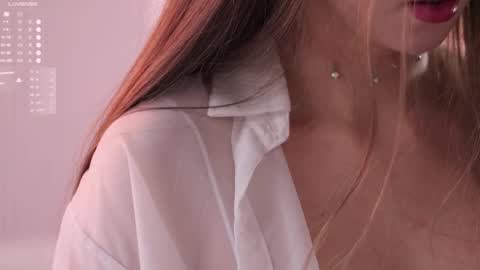 Snapshot of pretty_princess_elina chatting on 11-26-25, 09:21 Elina online show from 11-26-25, 09:21