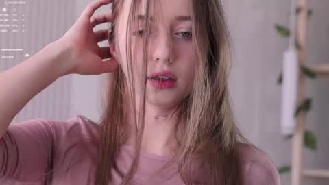 Elina online show from 03-15-26, 10:32