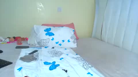 Essy online show from 04-14-26, 12:05